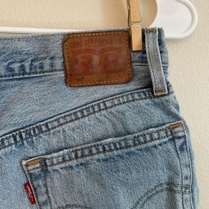 Size 24 Levi’s Shorts